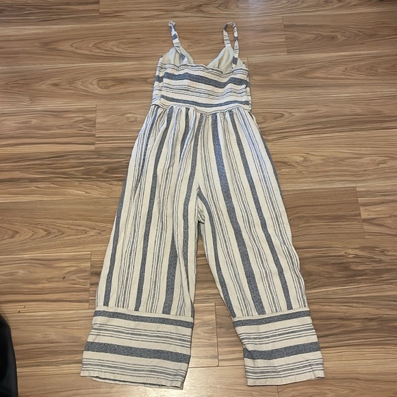 Romper - Picture 2 of 2